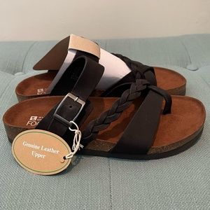 Leather White Mountain Women's Hazy Flat Sandal Black Size 7 Slip On Mule